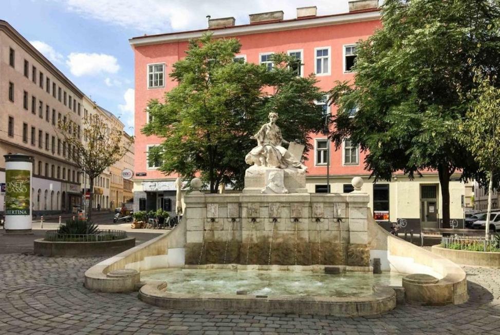 Jungle Apartment Vienna Self Check-In Luaran gambar