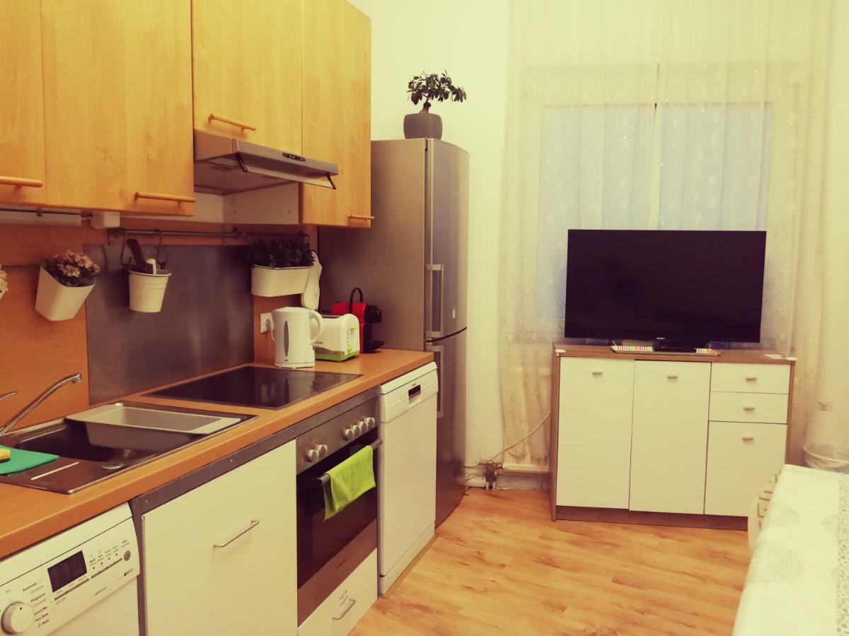 Jungle Apartment Vienna Self Check-In Luaran gambar